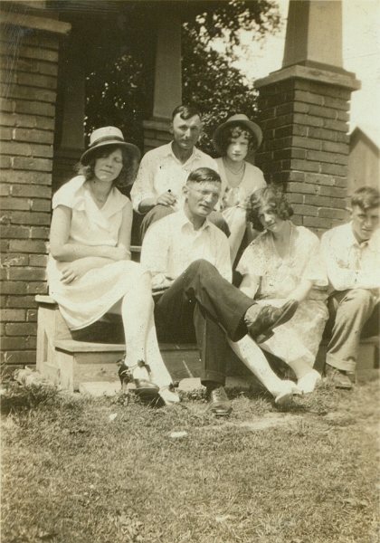 Lammers Children porch ca 1935
