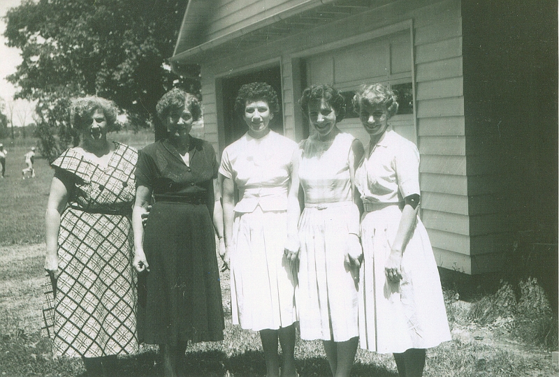 Lammers Girls - July 1960