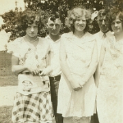 Lammers Children standing ca 1935  Lammers Children