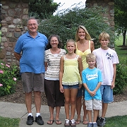 IMG 7849  David and Rosalie Bronson and family