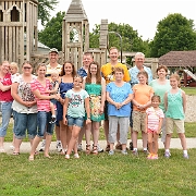 DSC 4730  Tom and Edna Hoyt family